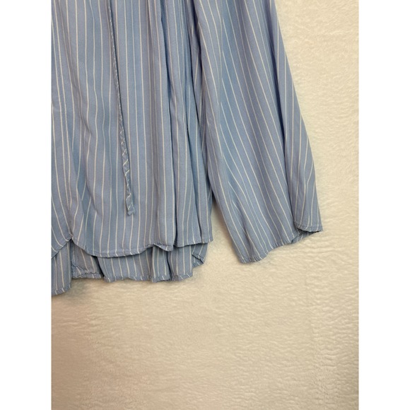 Ann Taylor Womens Blue White Striped Smocked V-Neck Pleated Viscose Blouse Sz M - Picture 5 of 11